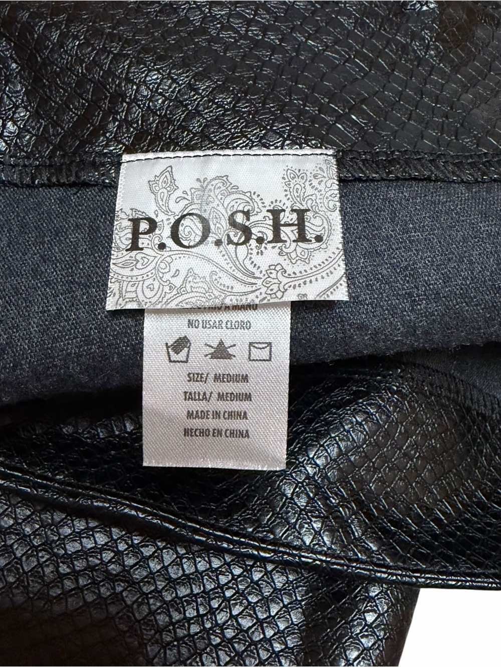 POSH Black Faux Leather Zip-Pocket Mini Skirt - Picture 5 of 9